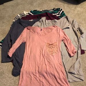 Lot of 6 maternity tops - size small
